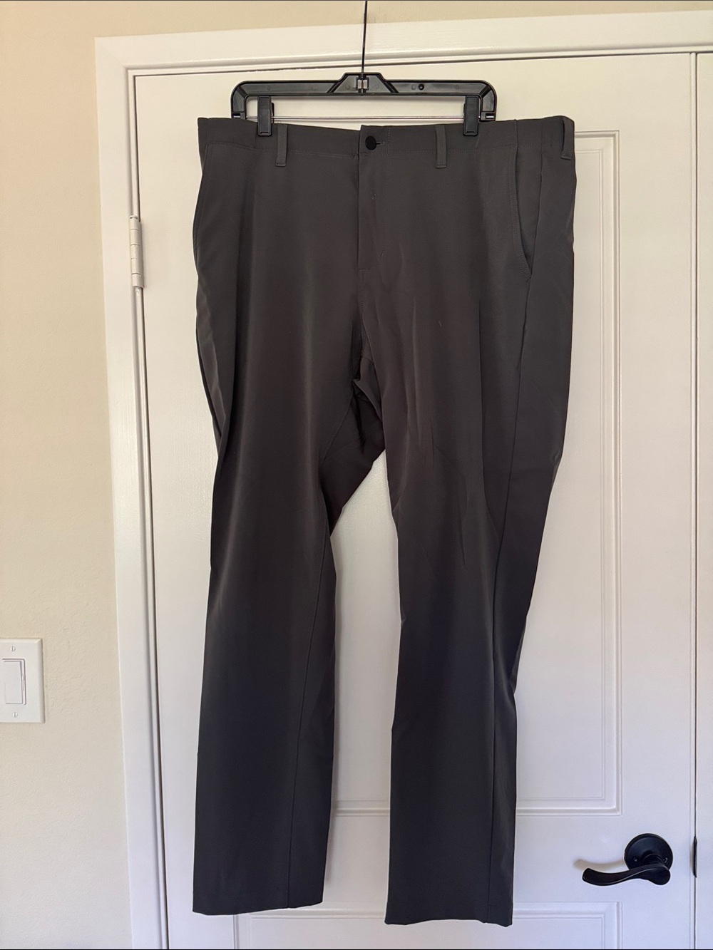 Men's Classic Straight Dress Pants - Charcoal Gray